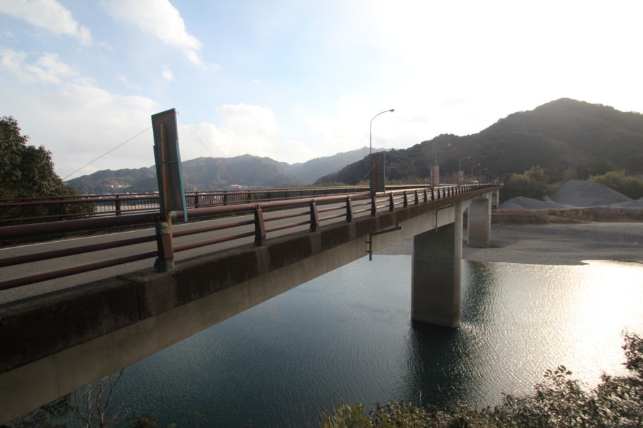 横倉橋